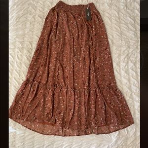 Amalli Talli skirt, size XL, never worn